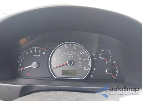 2008 Hyundai Elantra Gls/Se from USA, damaged, VIN KMHDU46D38U557251